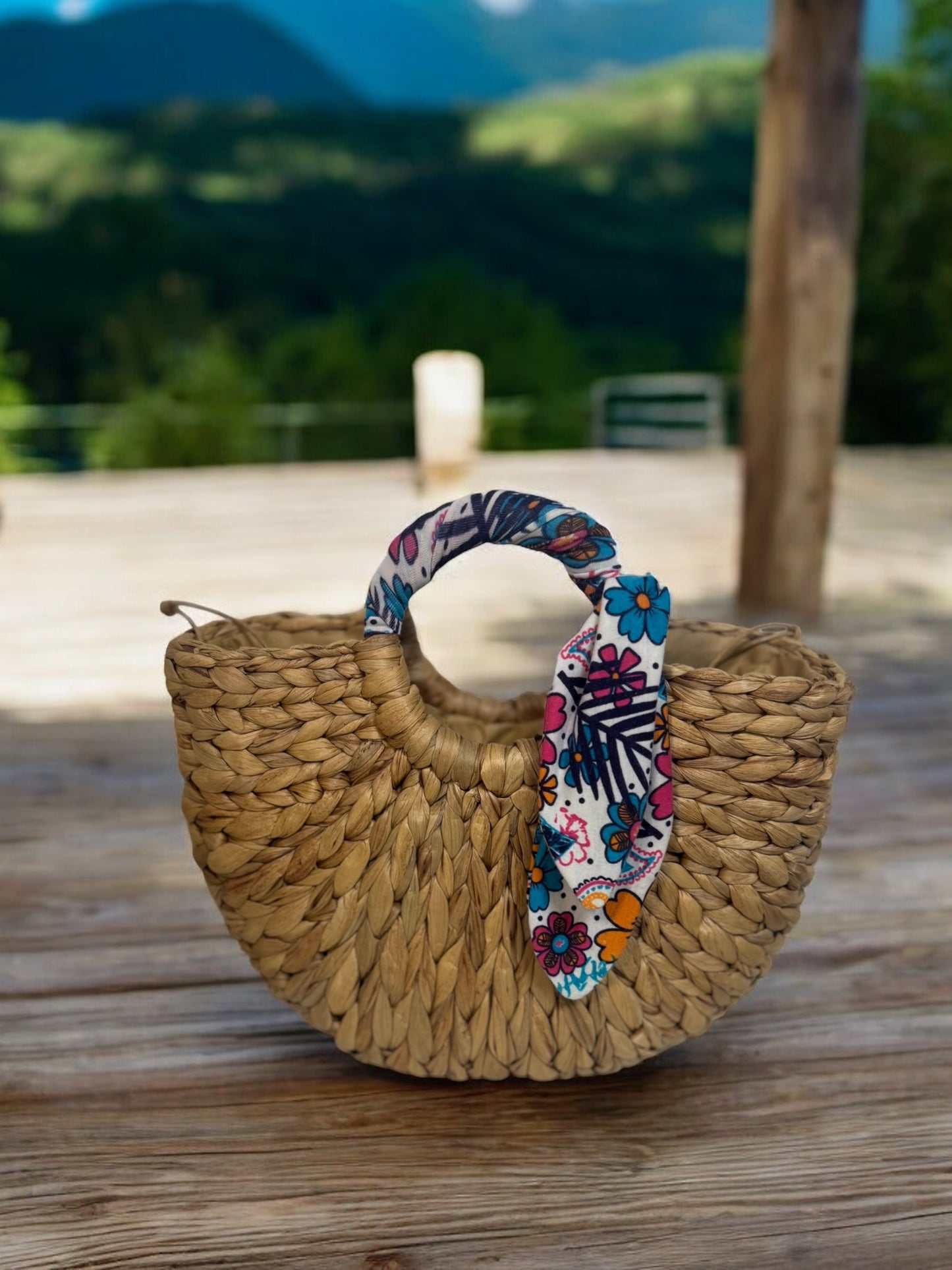 Straw bags