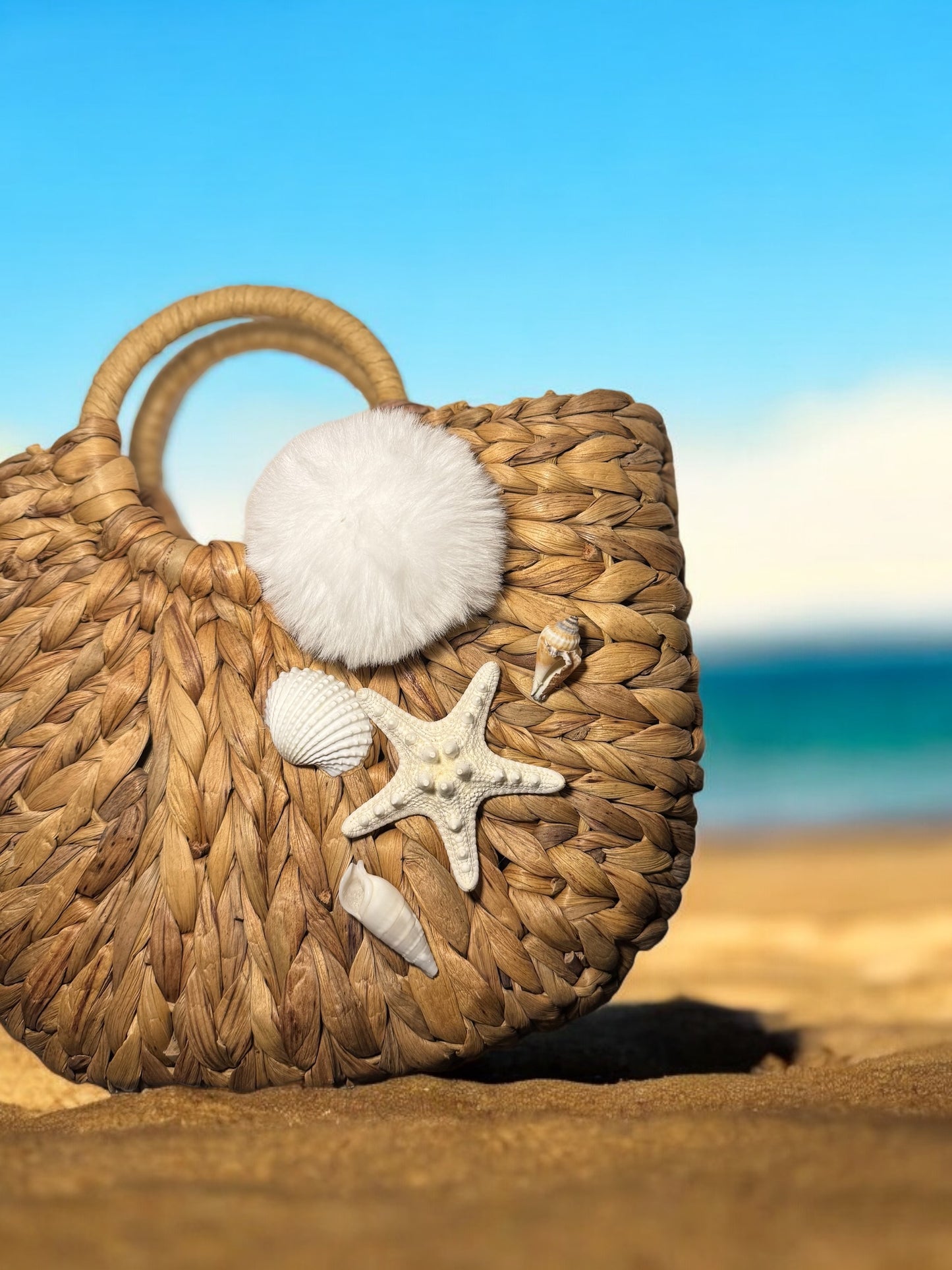 Straw bag