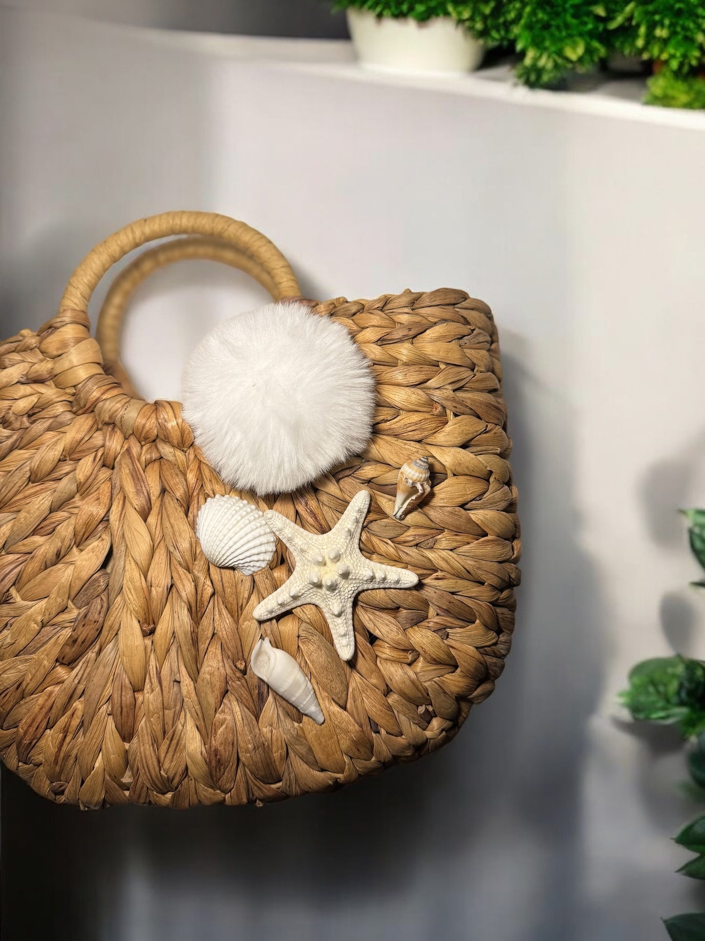 Straw bag