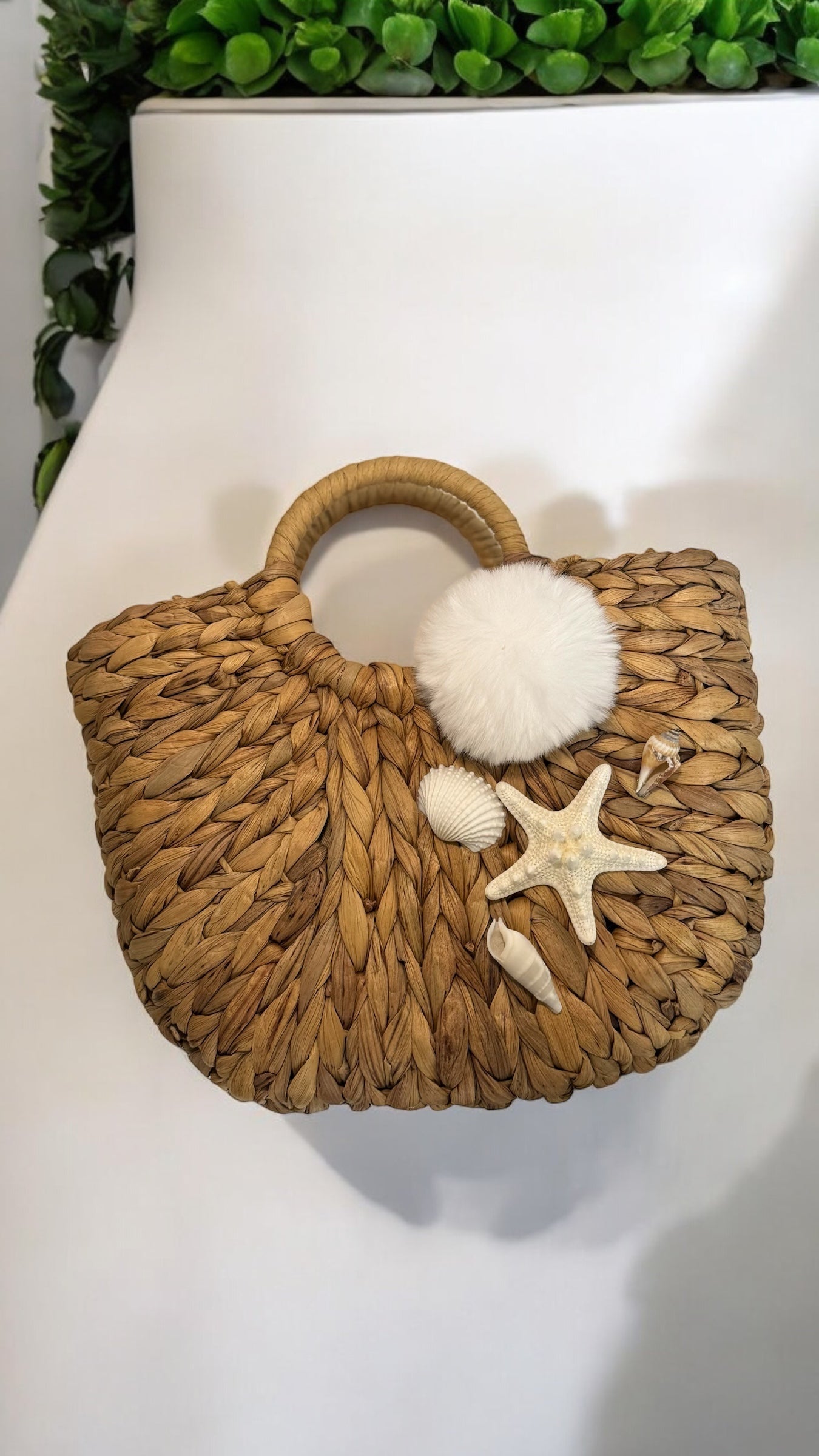 Straw bag