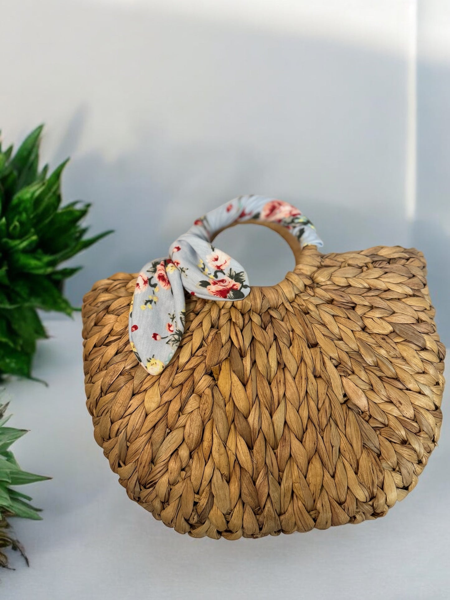 Straw bags